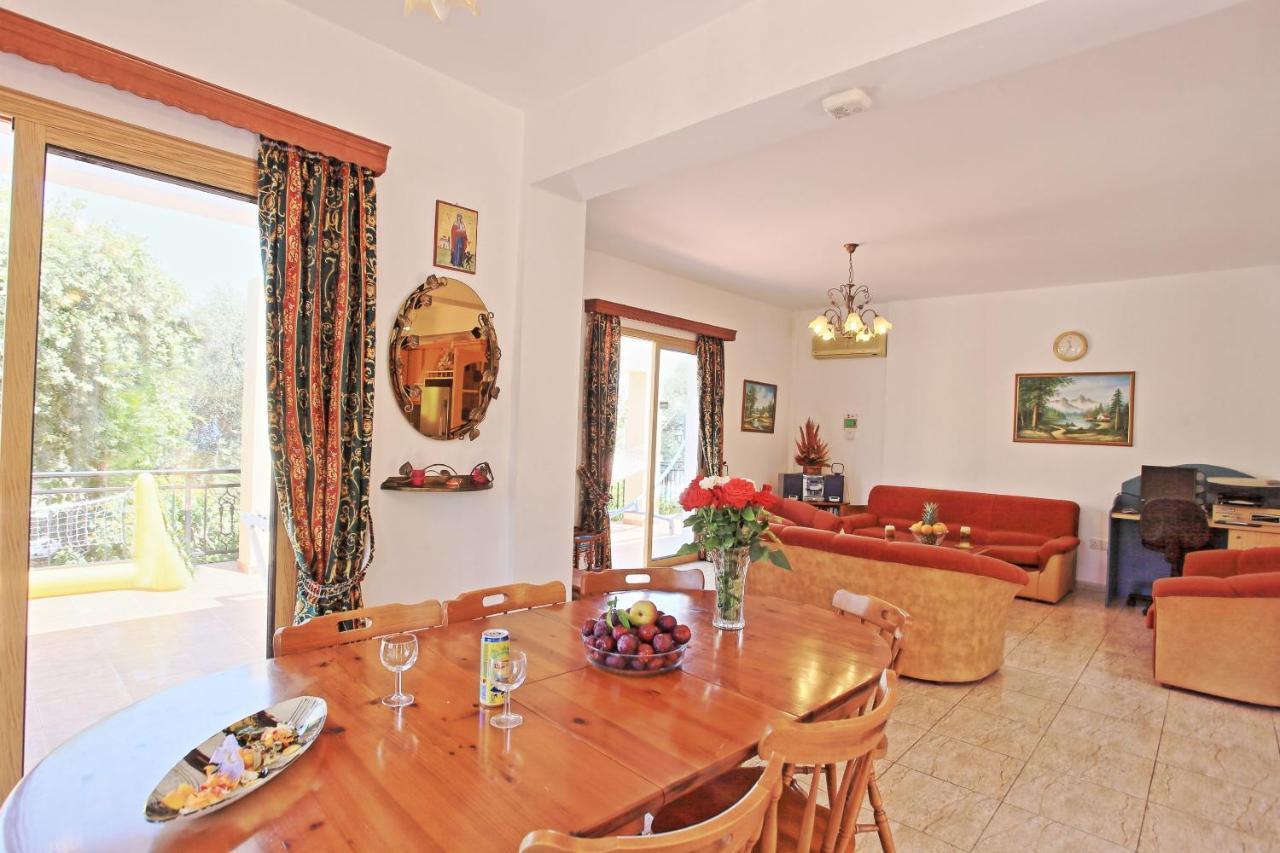 פומוס Marilena Sunset Villa 1 מראה חיצוני תמונה