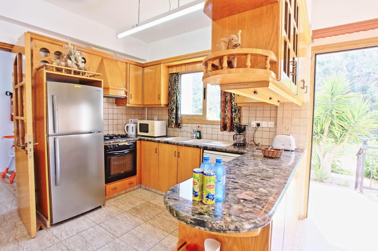 פומוס Marilena Sunset Villa 1 מראה חיצוני תמונה
