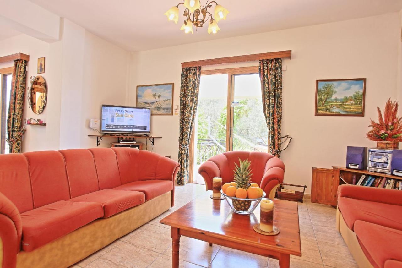 פומוס Marilena Sunset Villa 1 מראה חיצוני תמונה